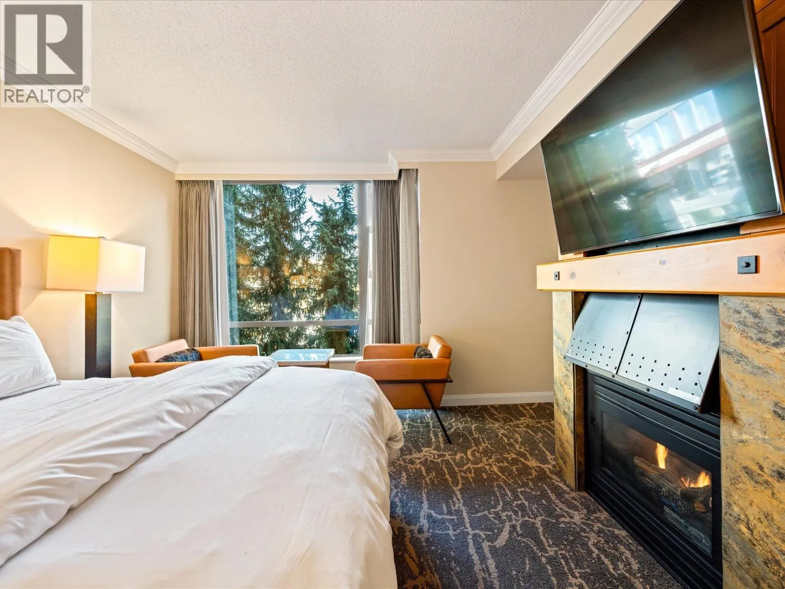 685 4090 WHISTLER WAY
