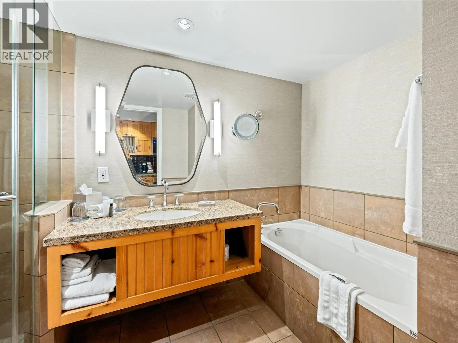 685 4090 WHISTLER WAY
