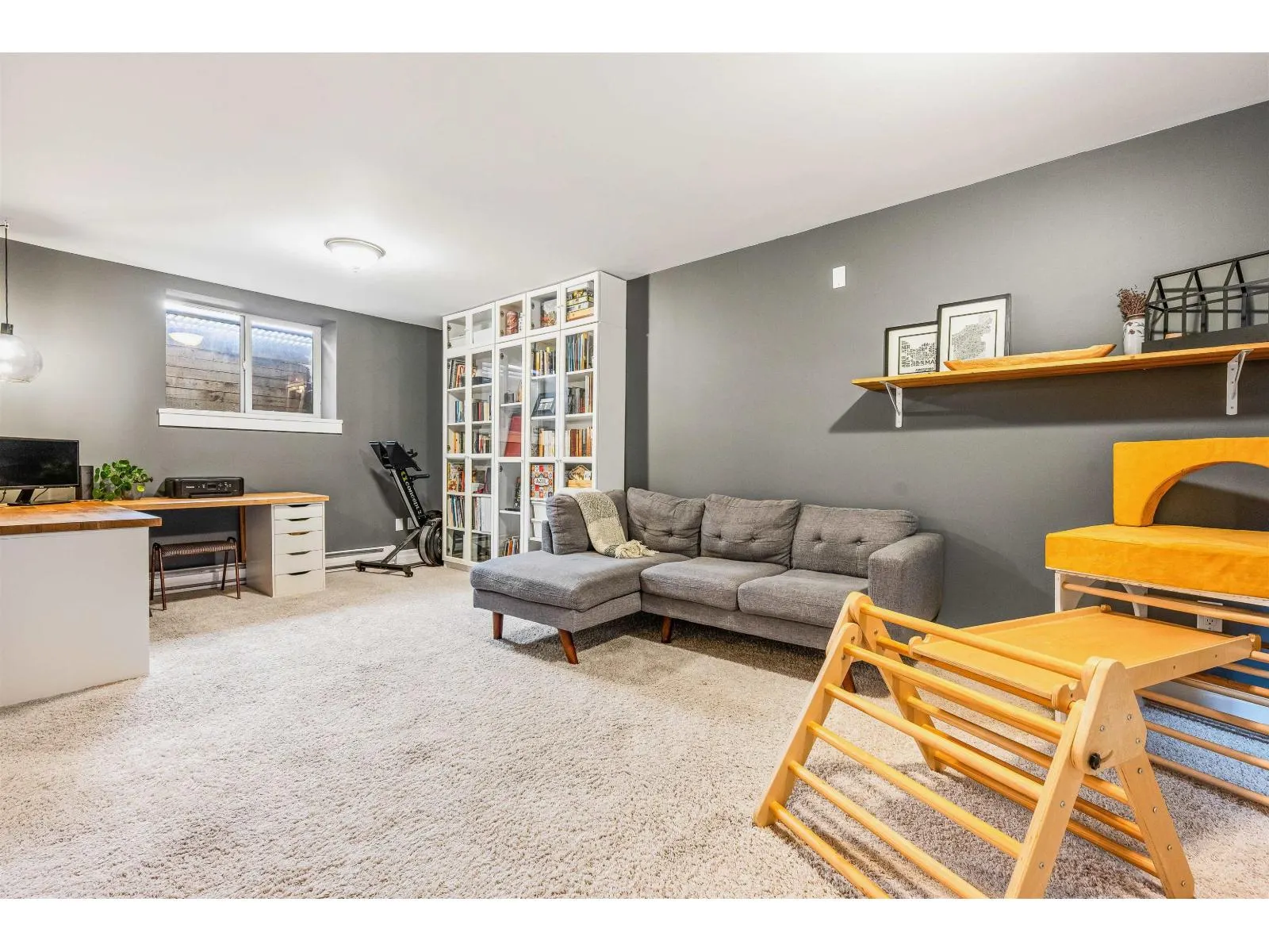 5909 COWICHAN STREET|Garrison Crossing