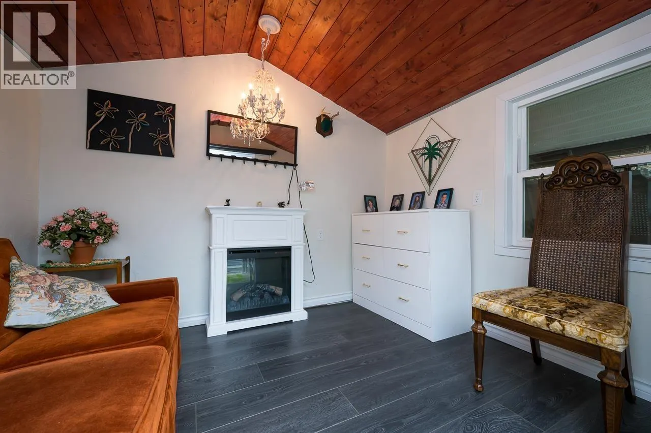20712 RIVER ROAD