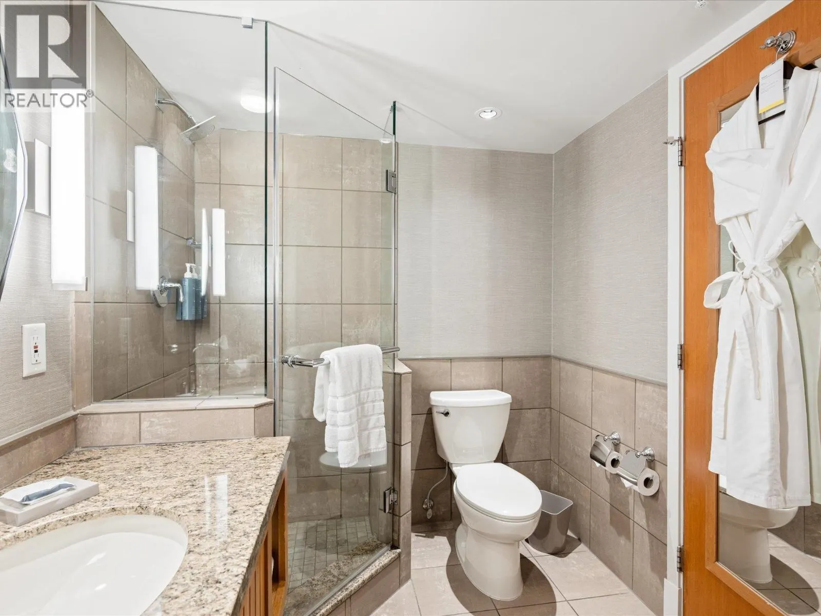 660 4090 WHISTLER WAY