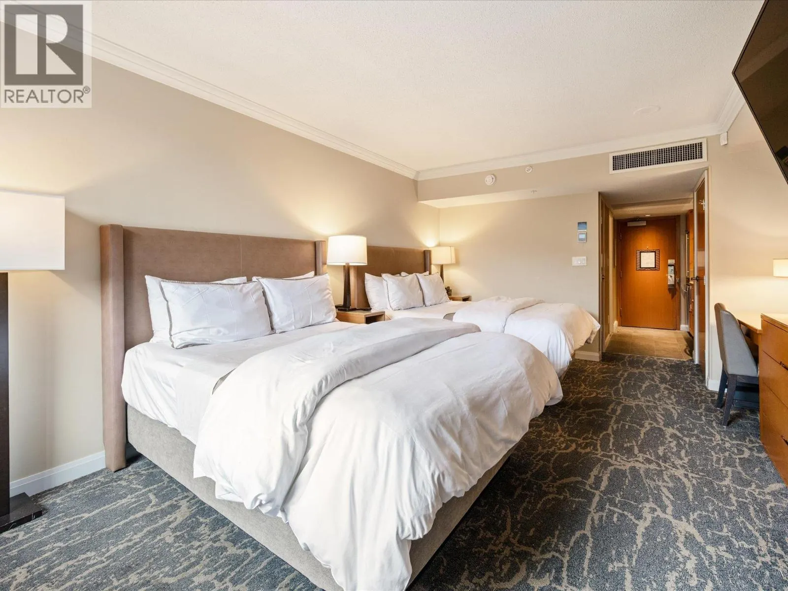 660 4090 WHISTLER WAY
