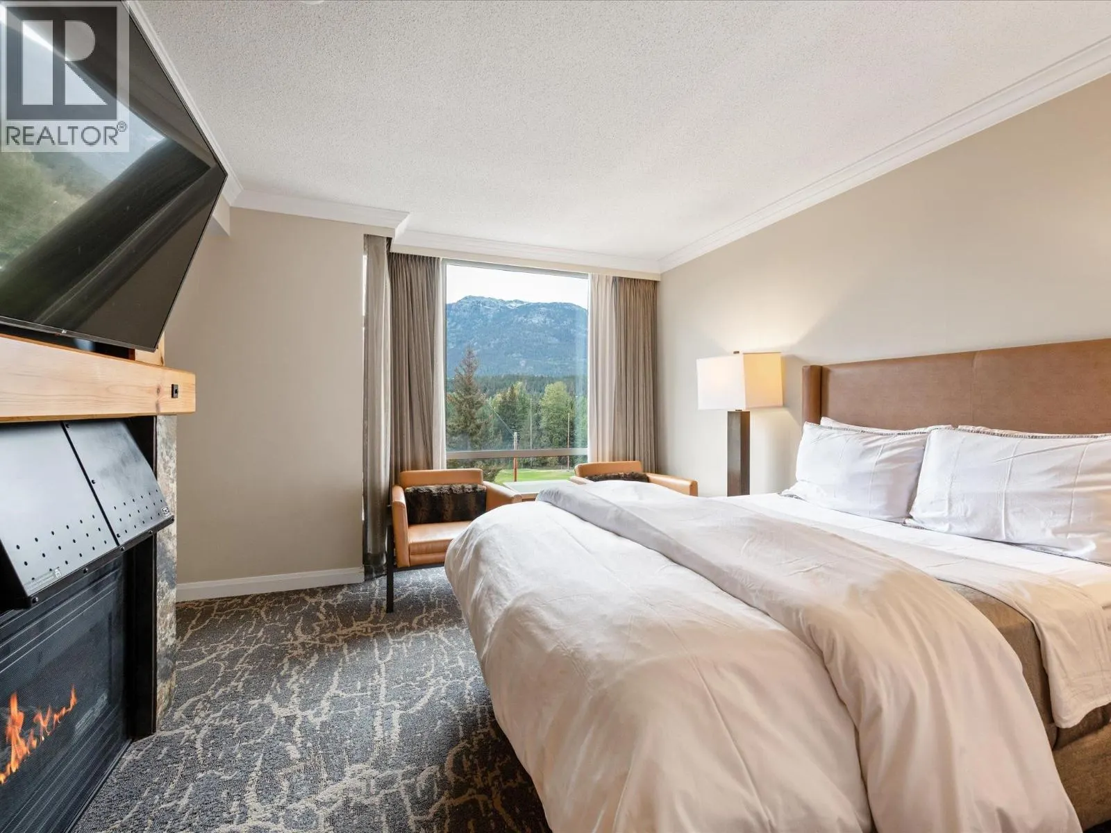 660 4090 WHISTLER WAY