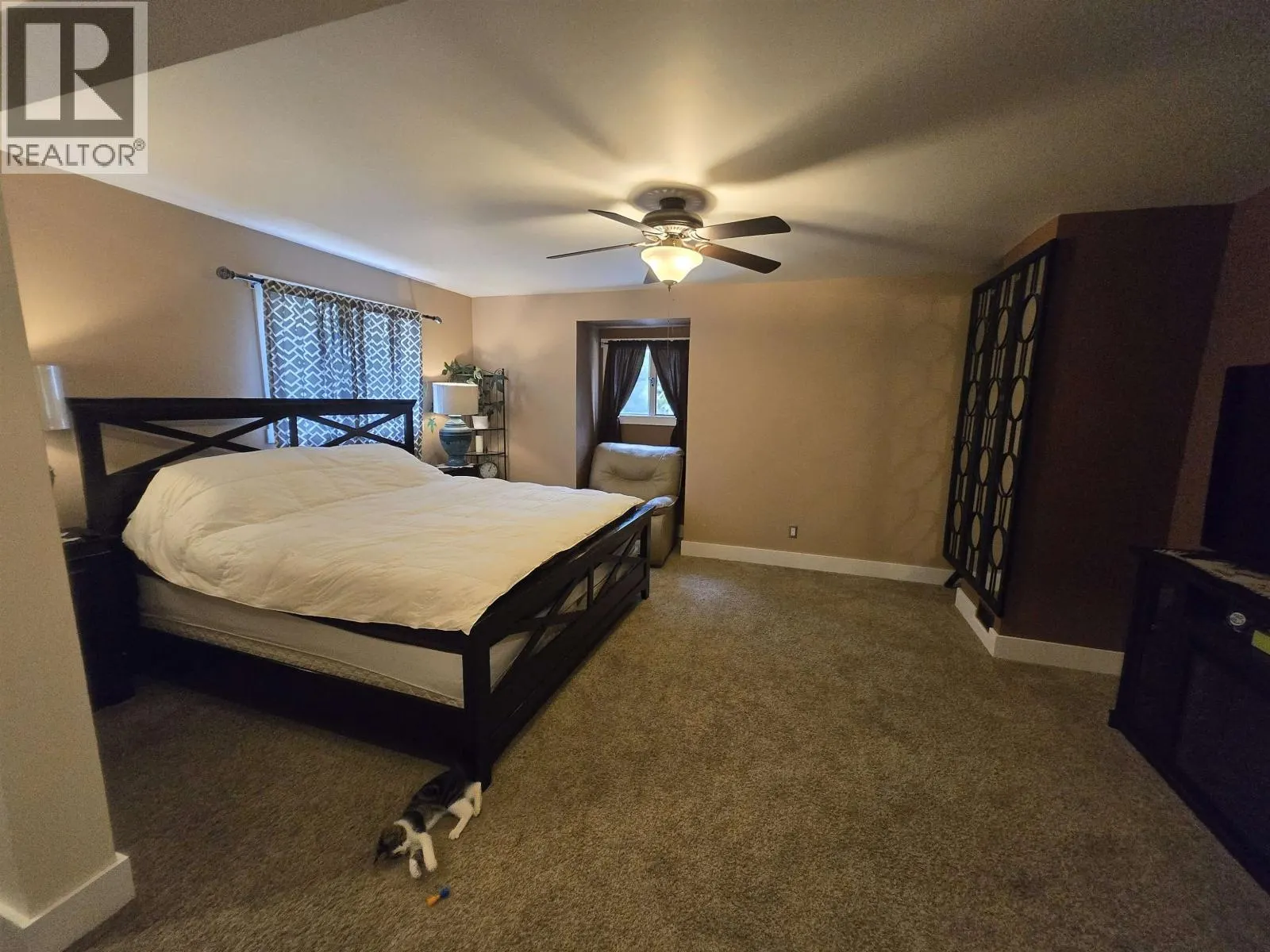 1504 GRAHAM ROAD
