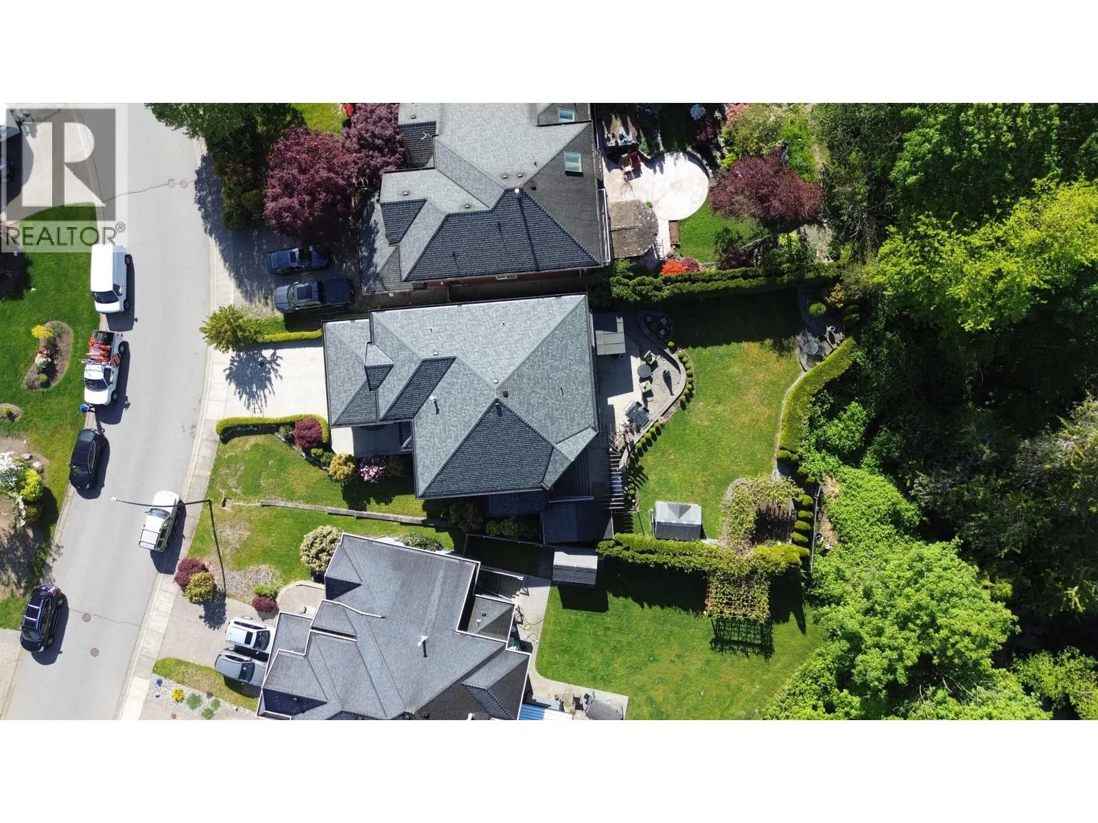 10413 TAMARACK CRESCENT