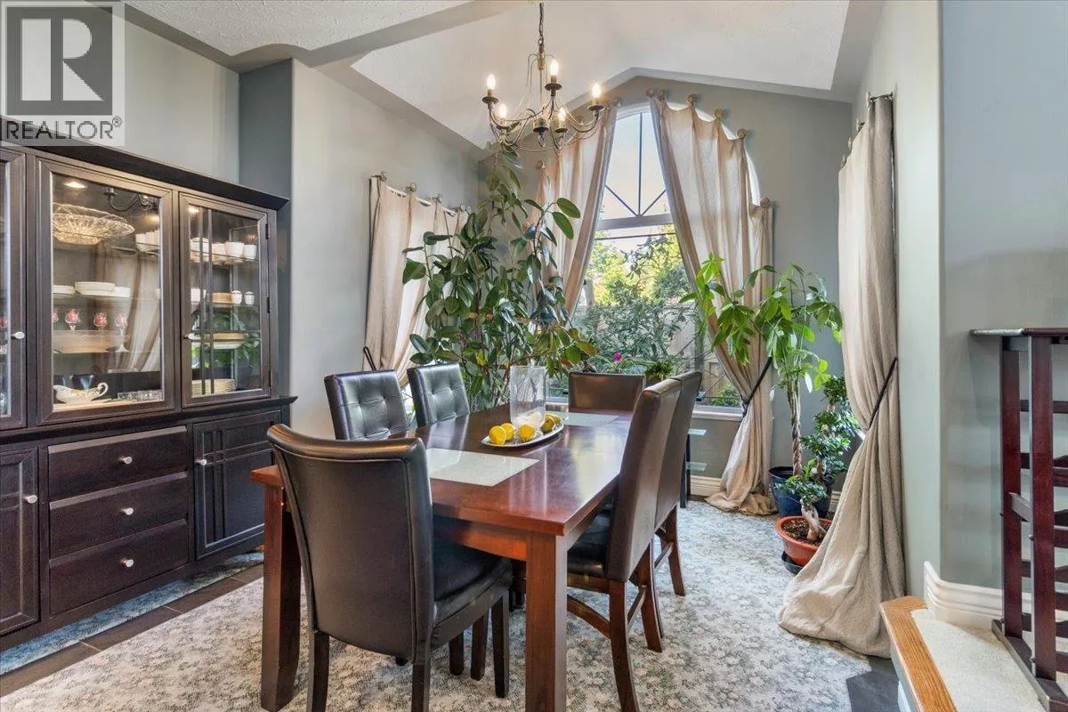 10413 TAMARACK CRESCENT