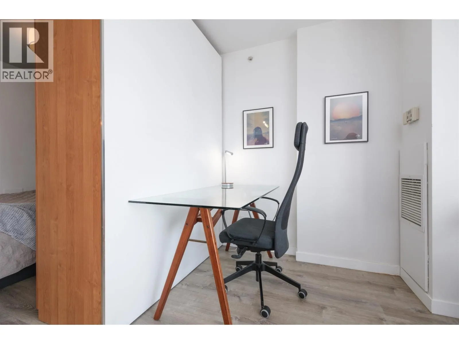 1703 63 KEEFER PLACE