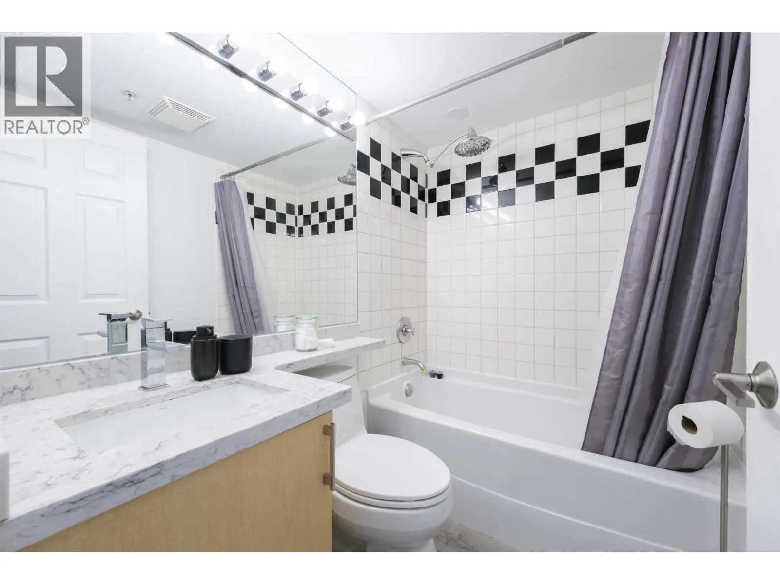 1703 63 KEEFER PLACE