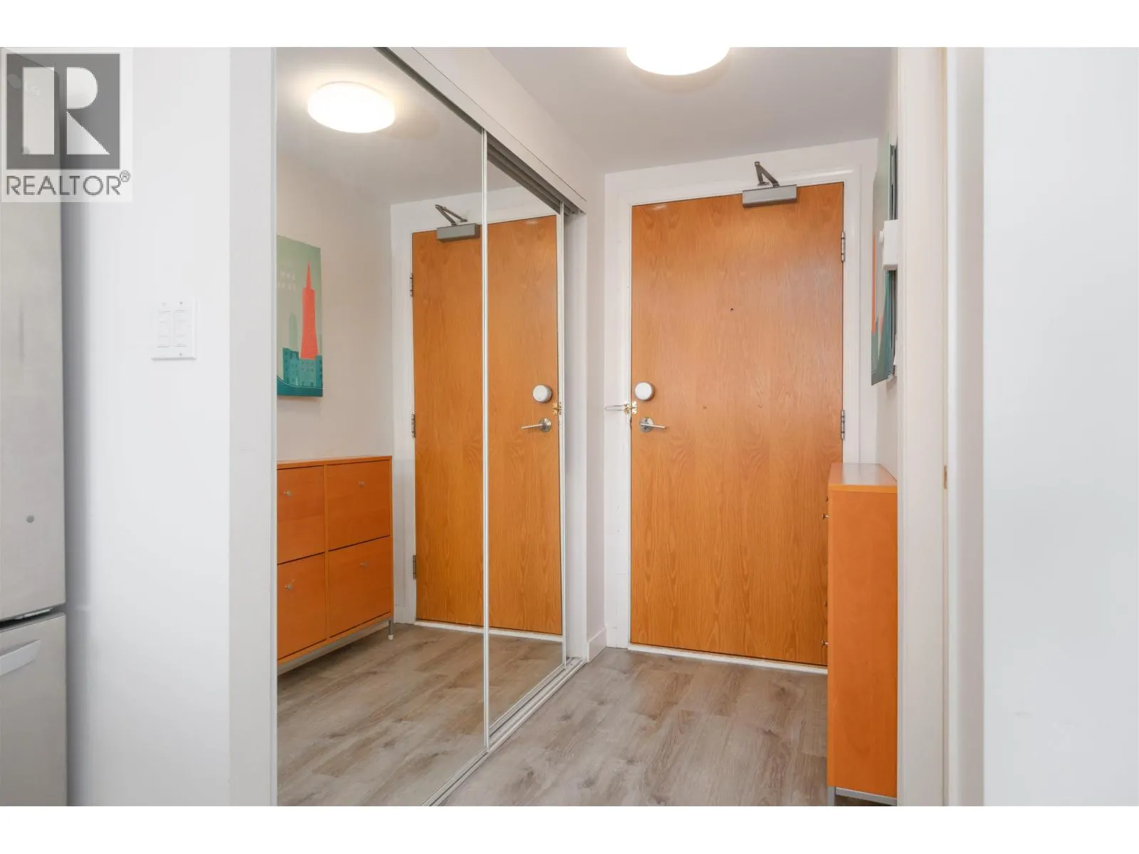 1703 63 KEEFER PLACE