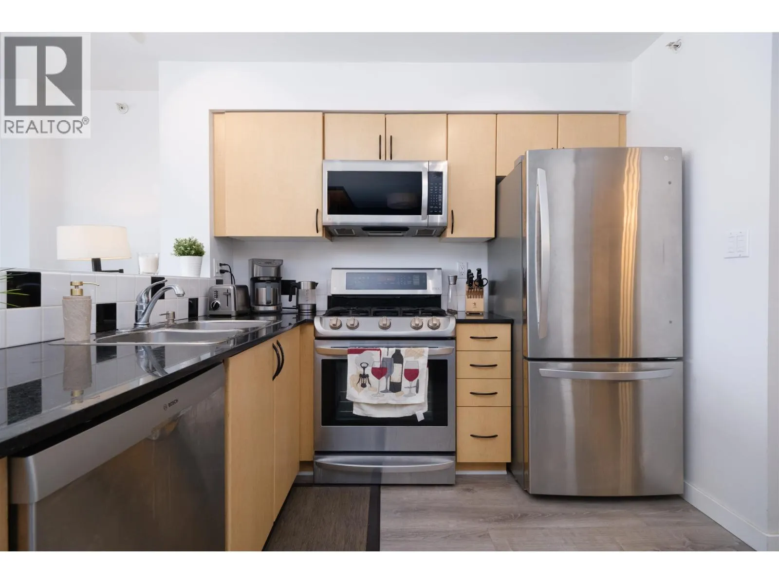 1703 63 KEEFER PLACE