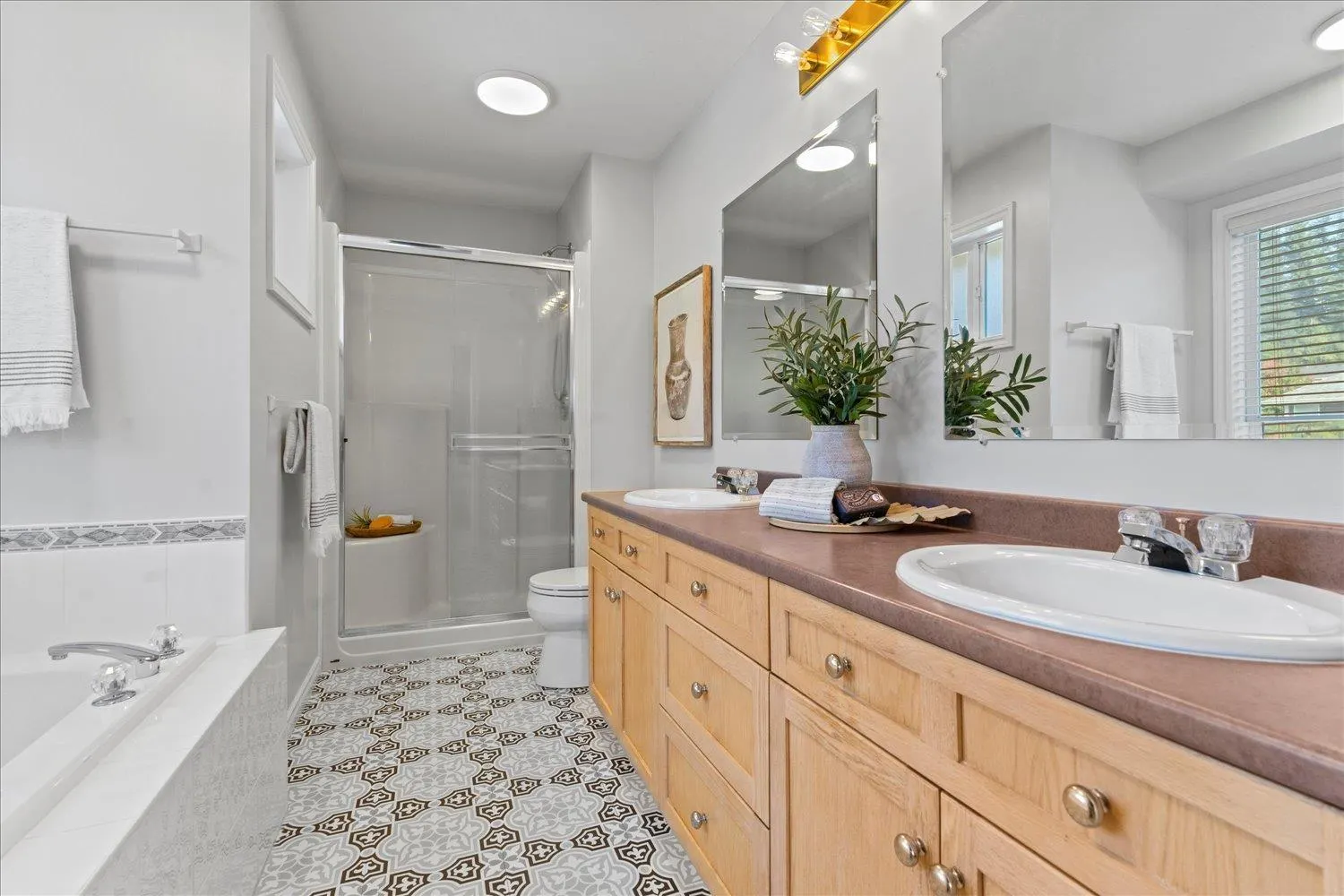 5373 ROCKWOOD DRIVE|Promontory