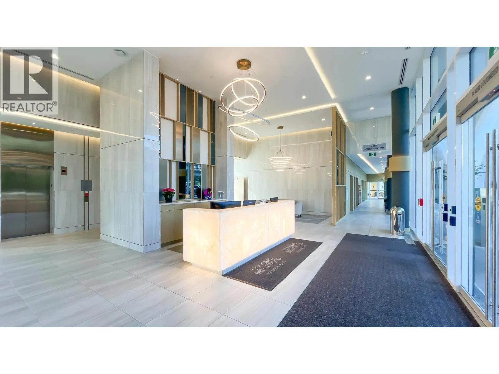 1106 4890 LOUGHEED HIGHWAY