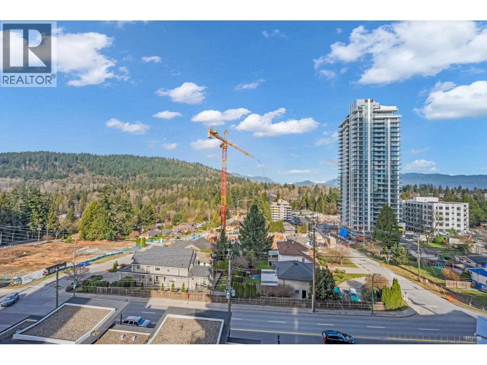 1002 520 COMO LAKE AVENUE
