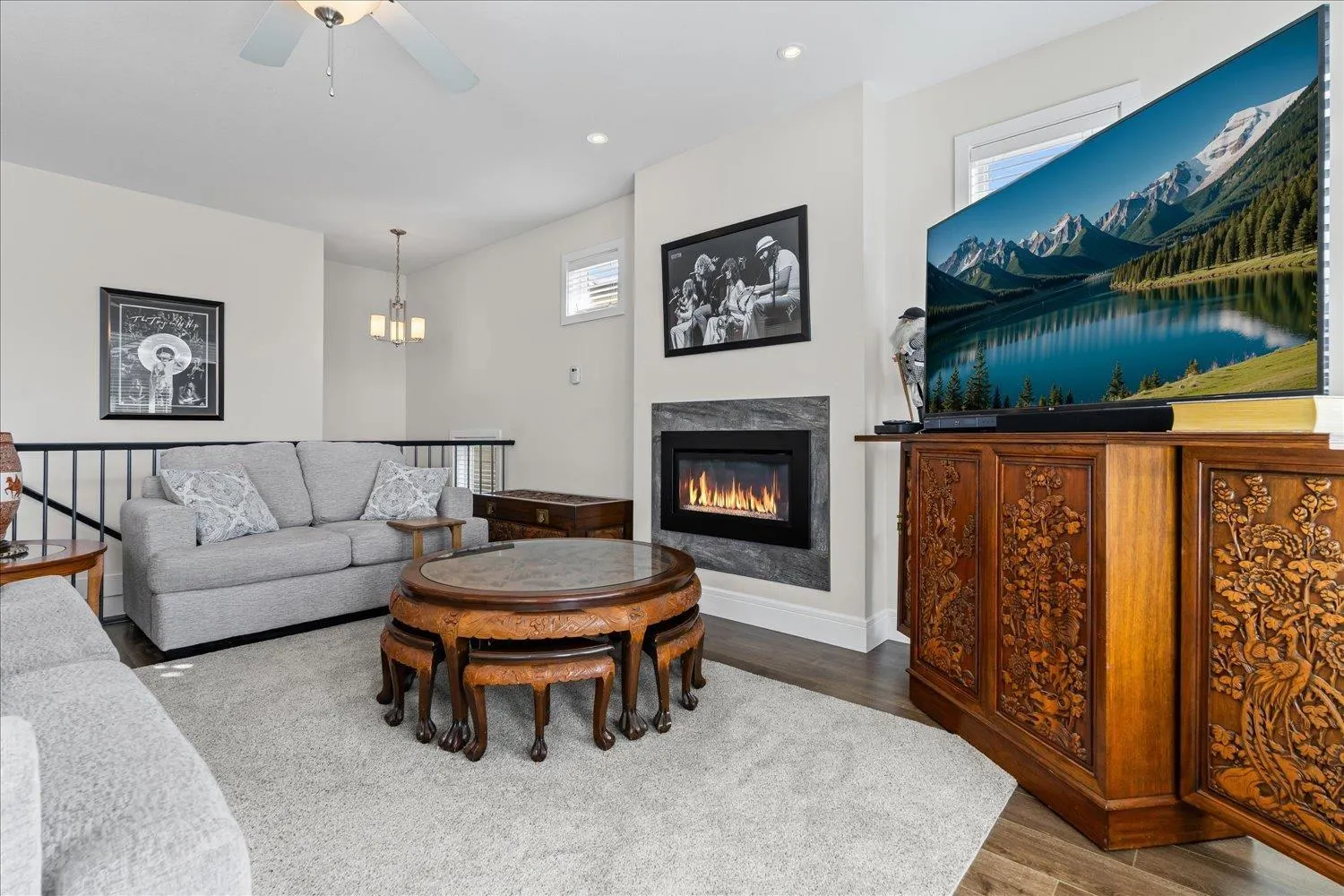 2 46392 YALE ROAD|Chilliwack Proper East