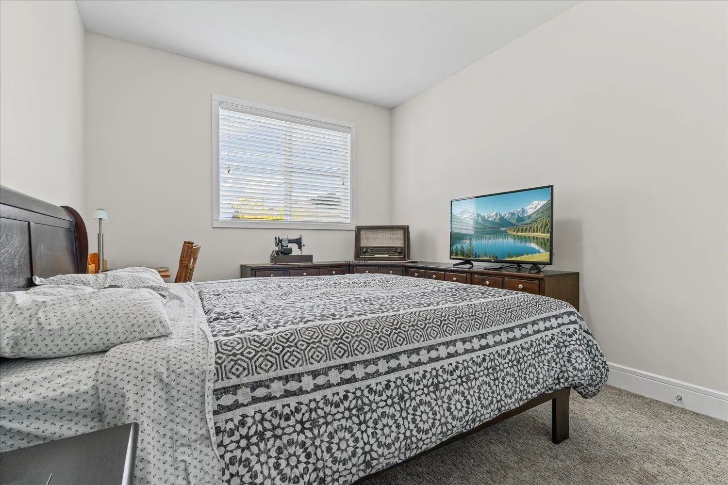 2 46392 YALE ROAD|Chilliwack Proper East