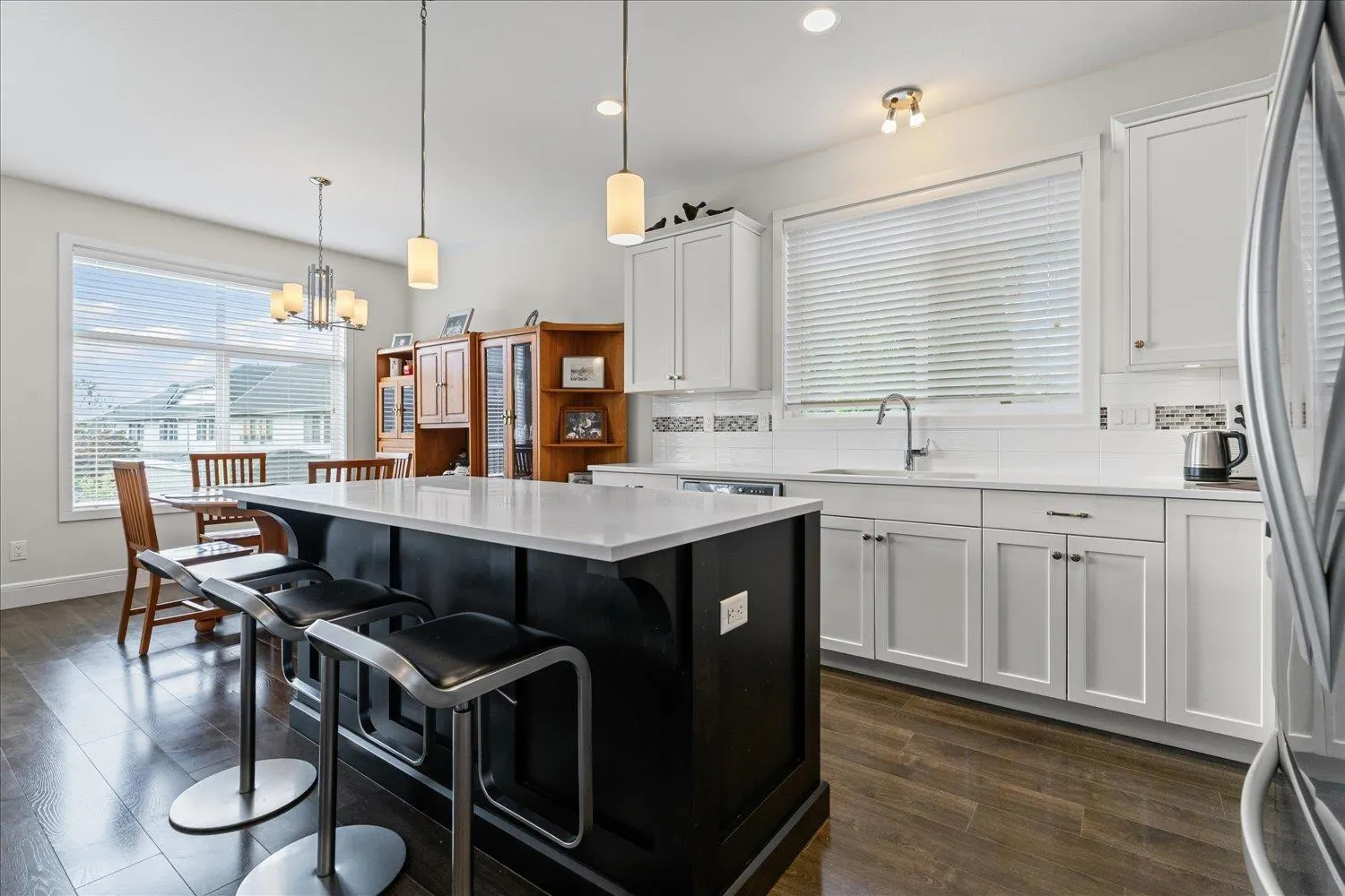 2 46392 YALE ROAD|Chilliwack Proper East