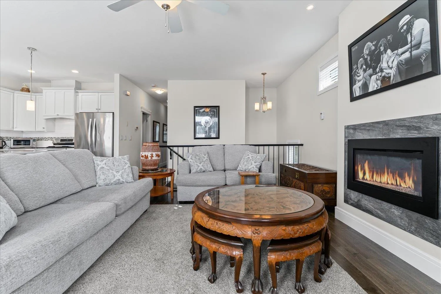 2 46392 YALE ROAD|Chilliwack Proper East