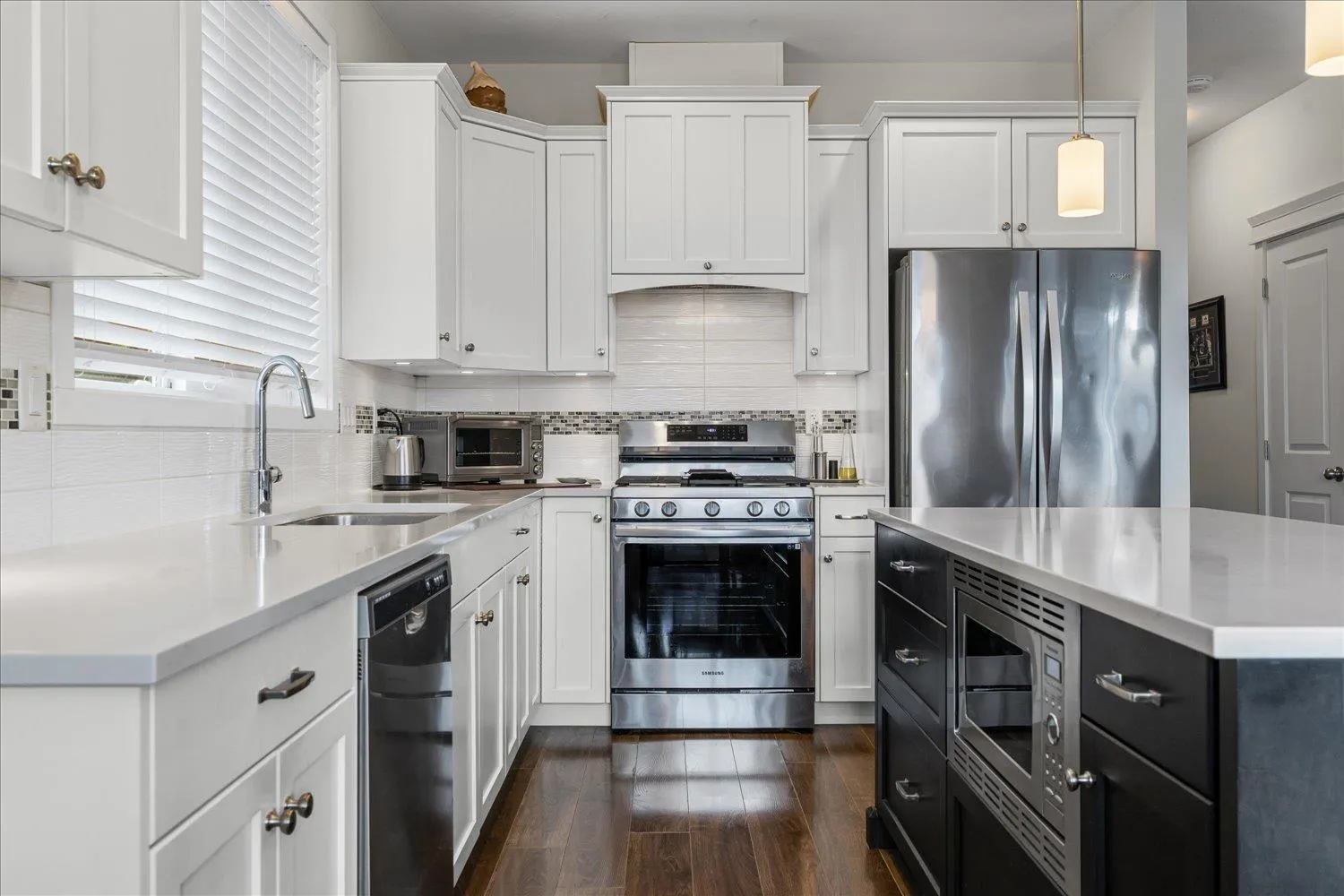 2 46392 YALE ROAD|Chilliwack Proper East