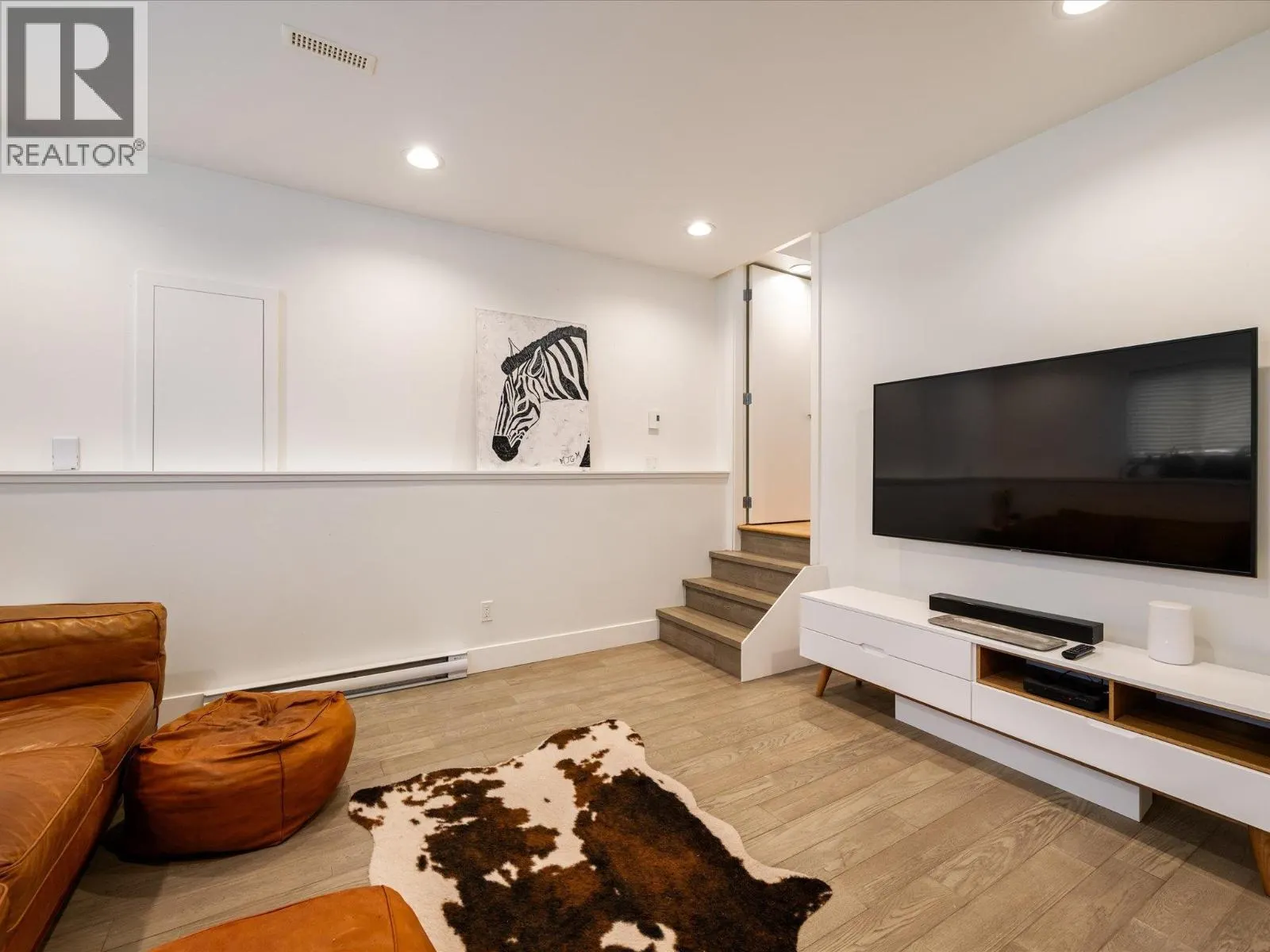16 GARIBALDI DRIVE