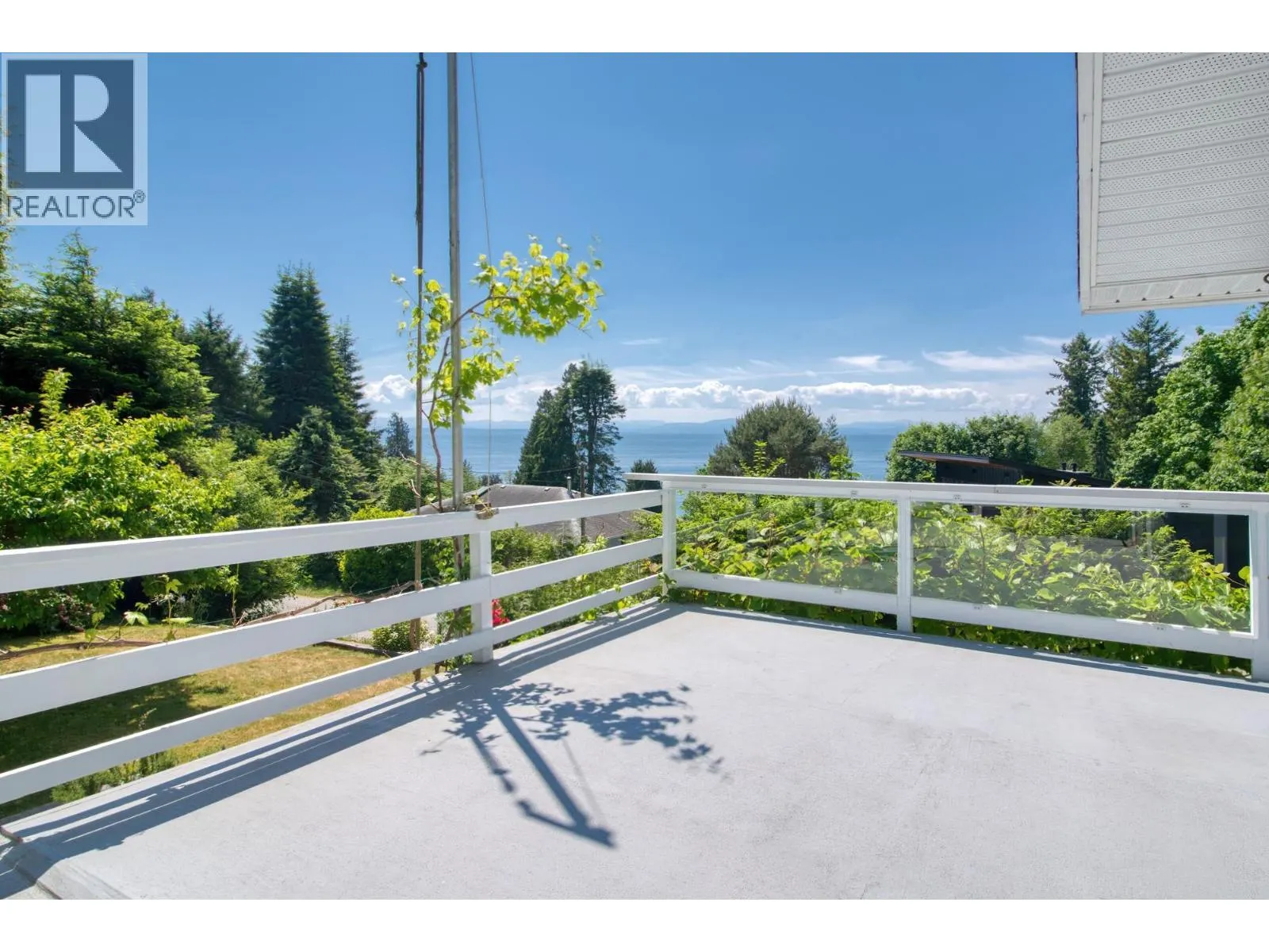 1664 GOWER POINT ROAD