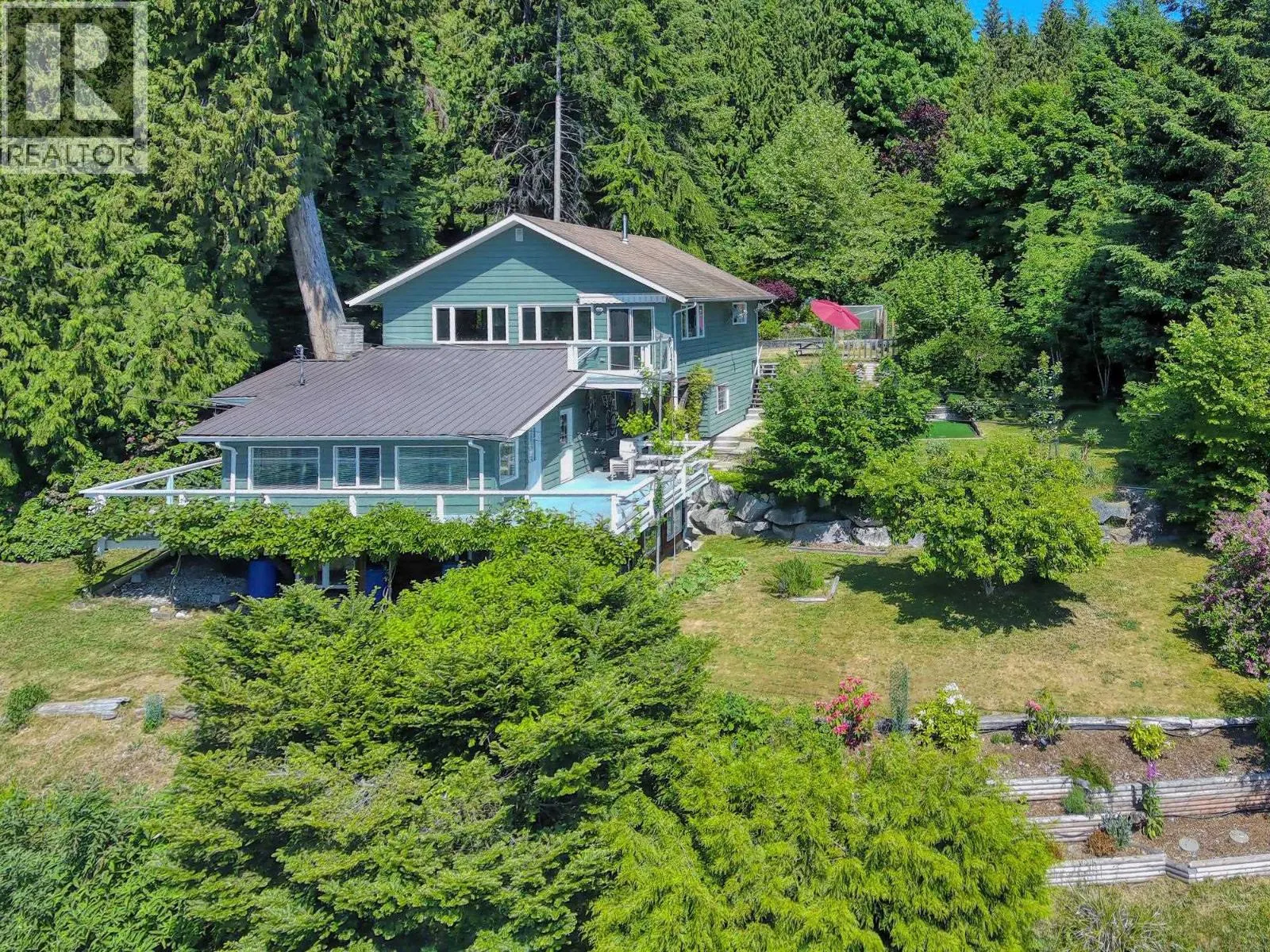 1664 GOWER POINT ROAD