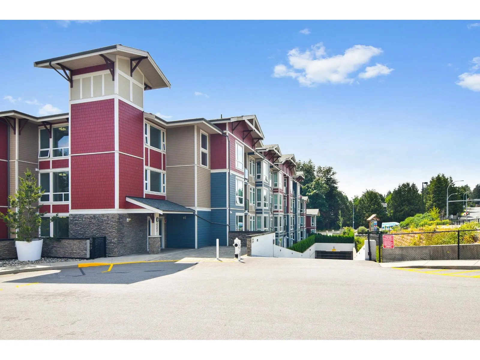 410 2242 WHATCOM ROAD