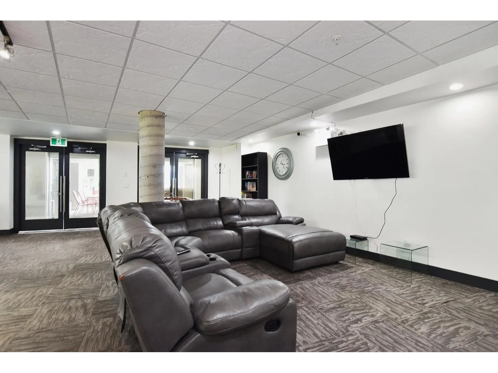 410 2242 WHATCOM ROAD
