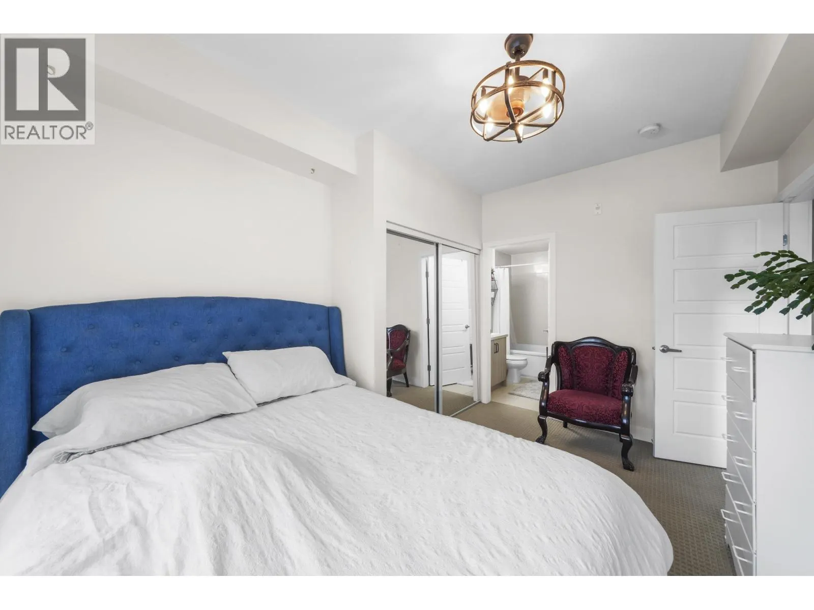 404 12070 227TH STREET