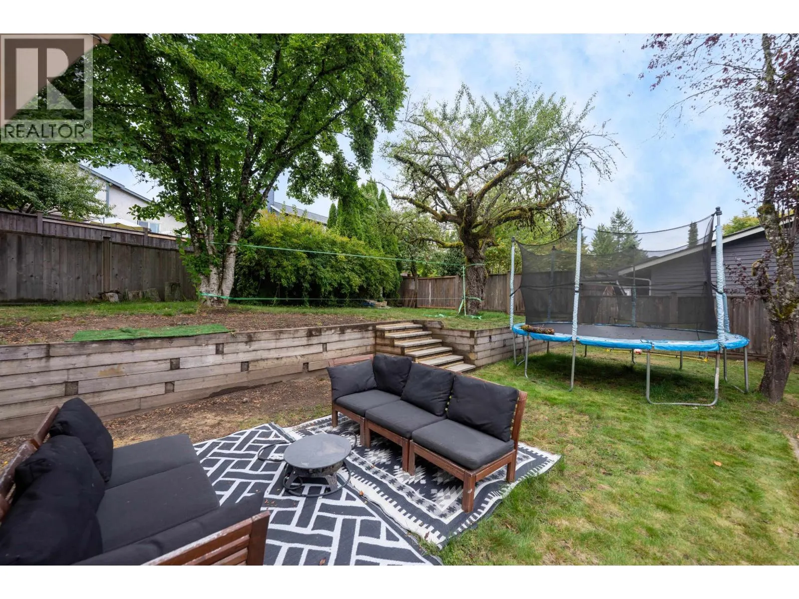 1005 ALPINE PLACE