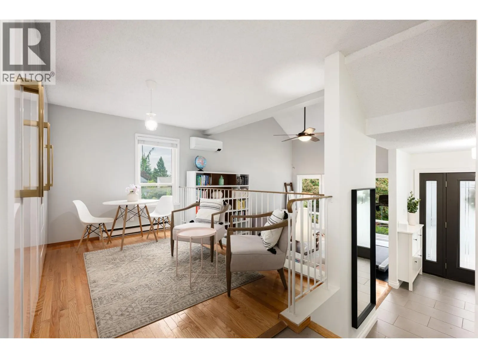 1005 ALPINE PLACE