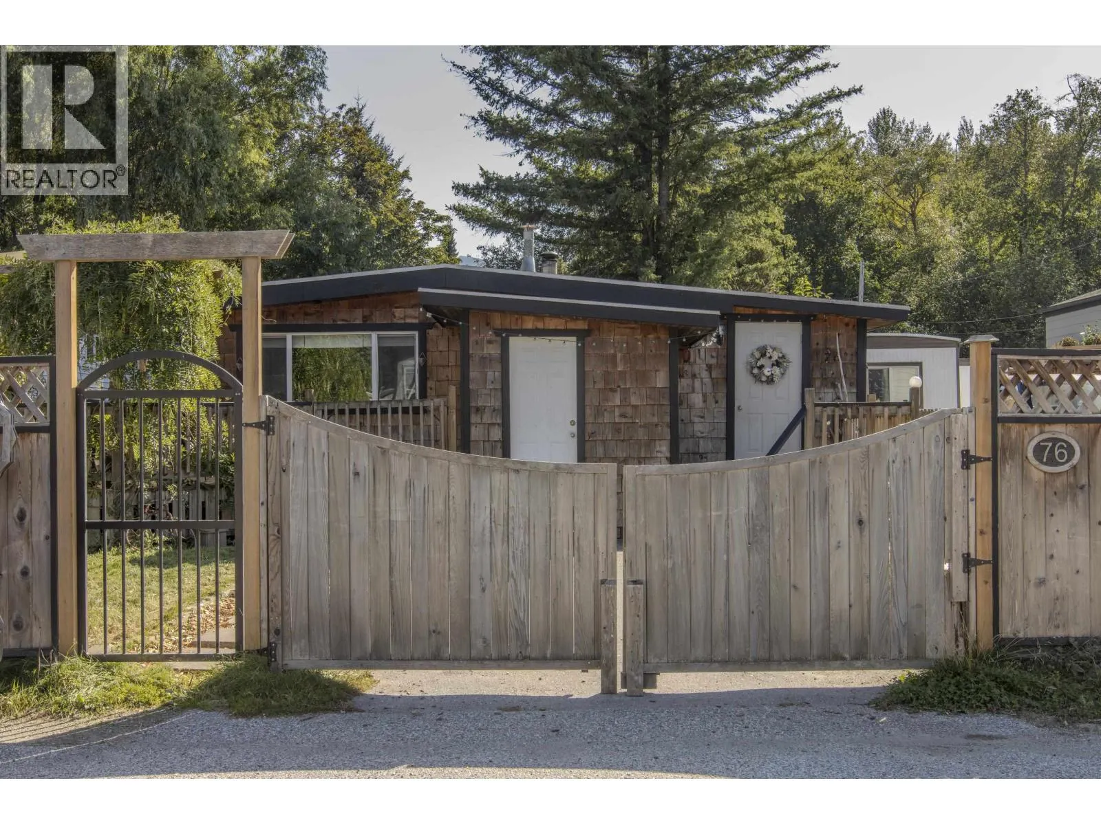 76 40157 GOVERNMENT ROAD