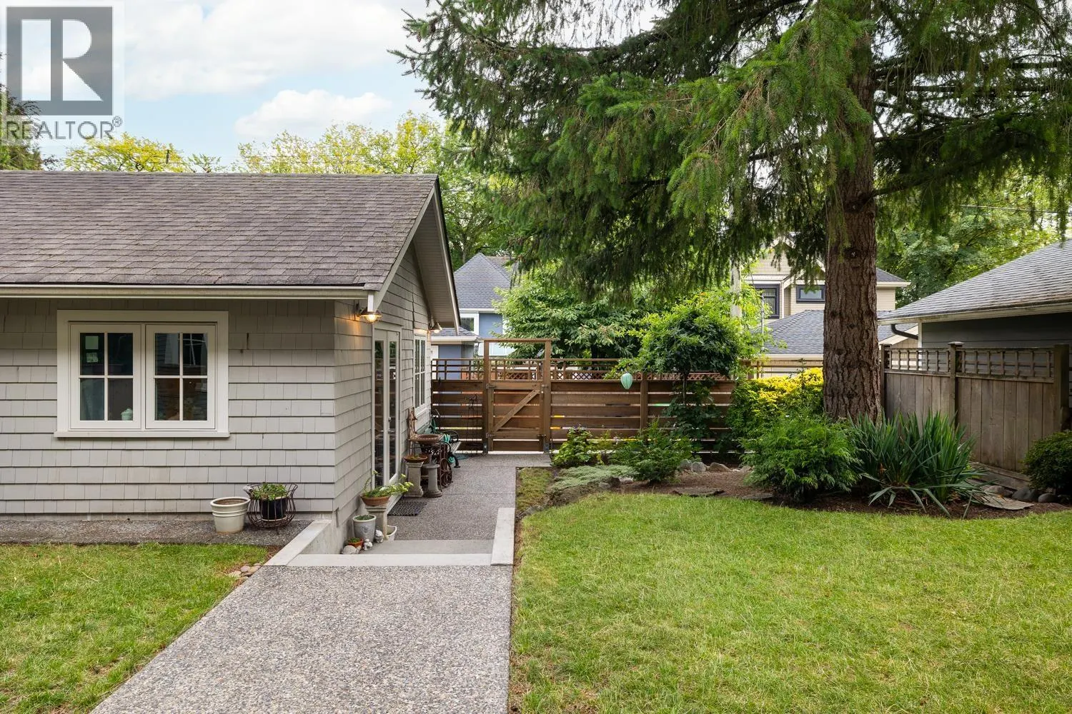 3336 W 38TH AVENUE