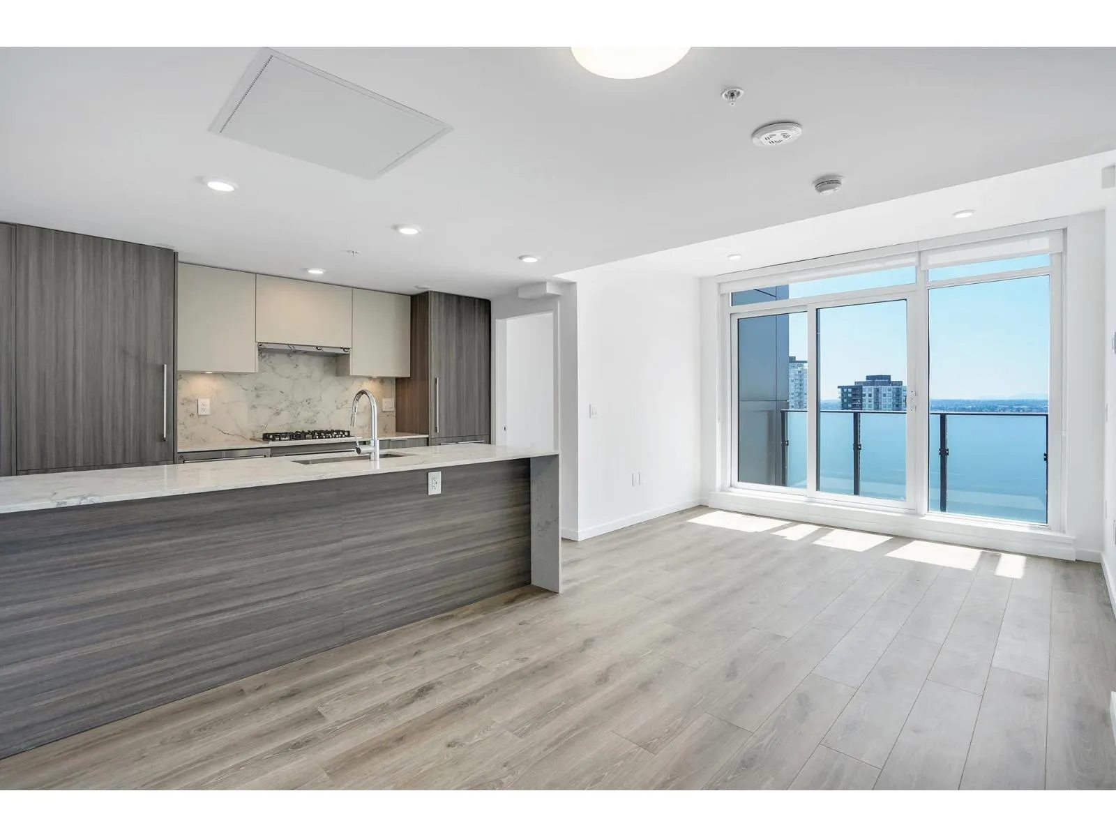 2602 10333 133 STREET