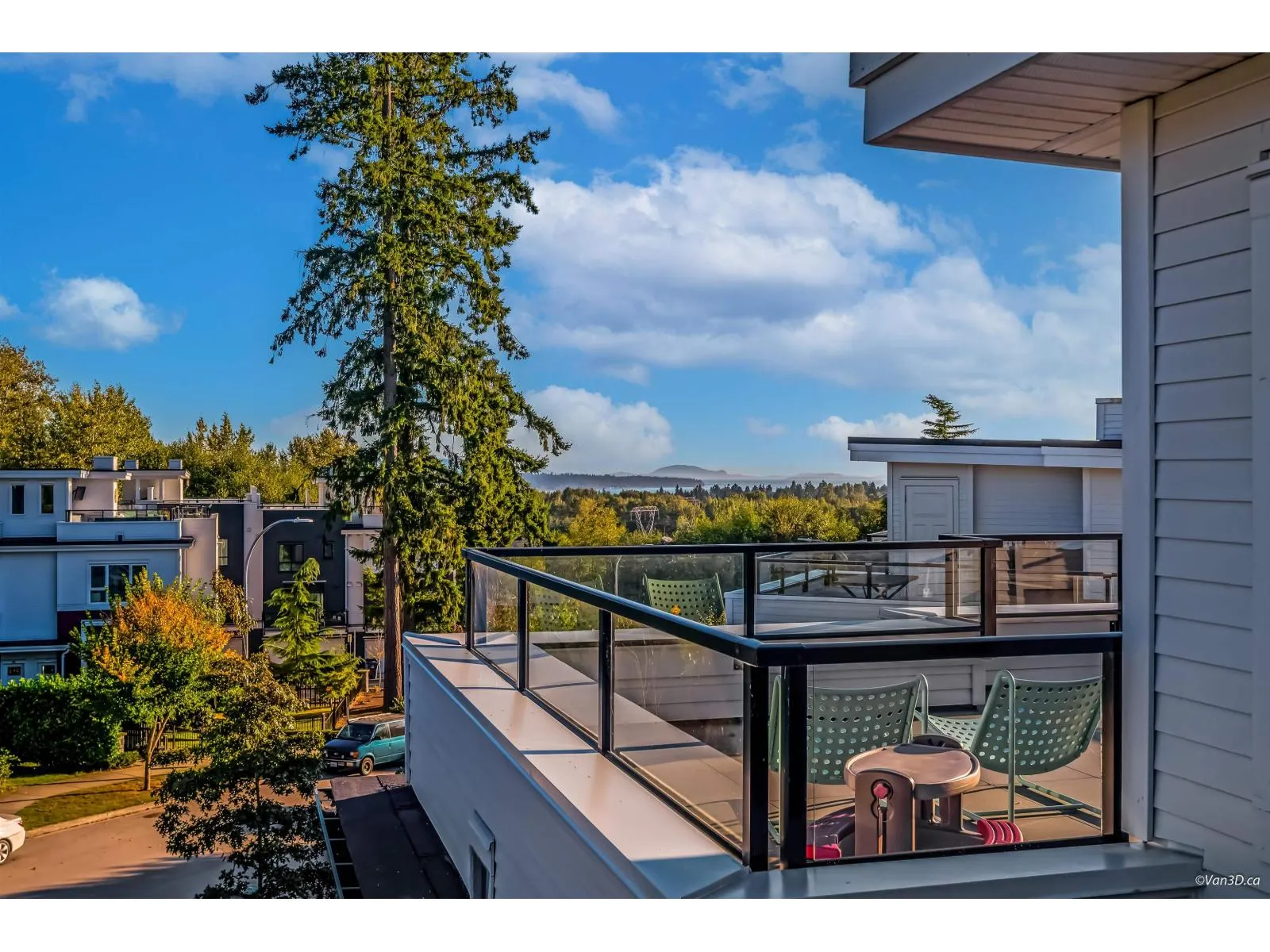 216 2277 OAK MEADOWS DRIVE