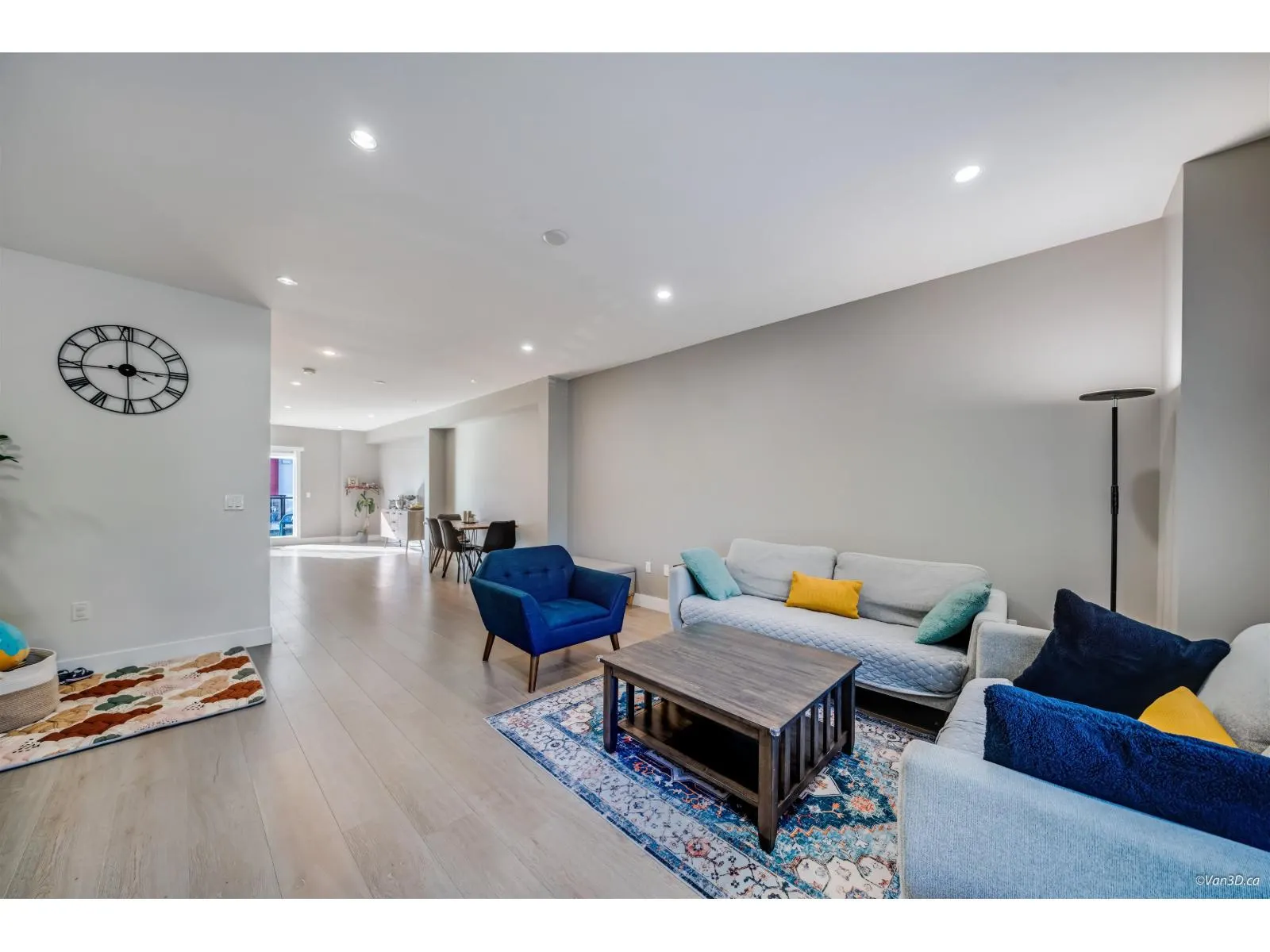216 2277 OAK MEADOWS DRIVE