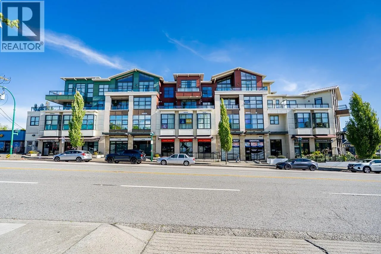 PH2 3255 SMITH AVENUE