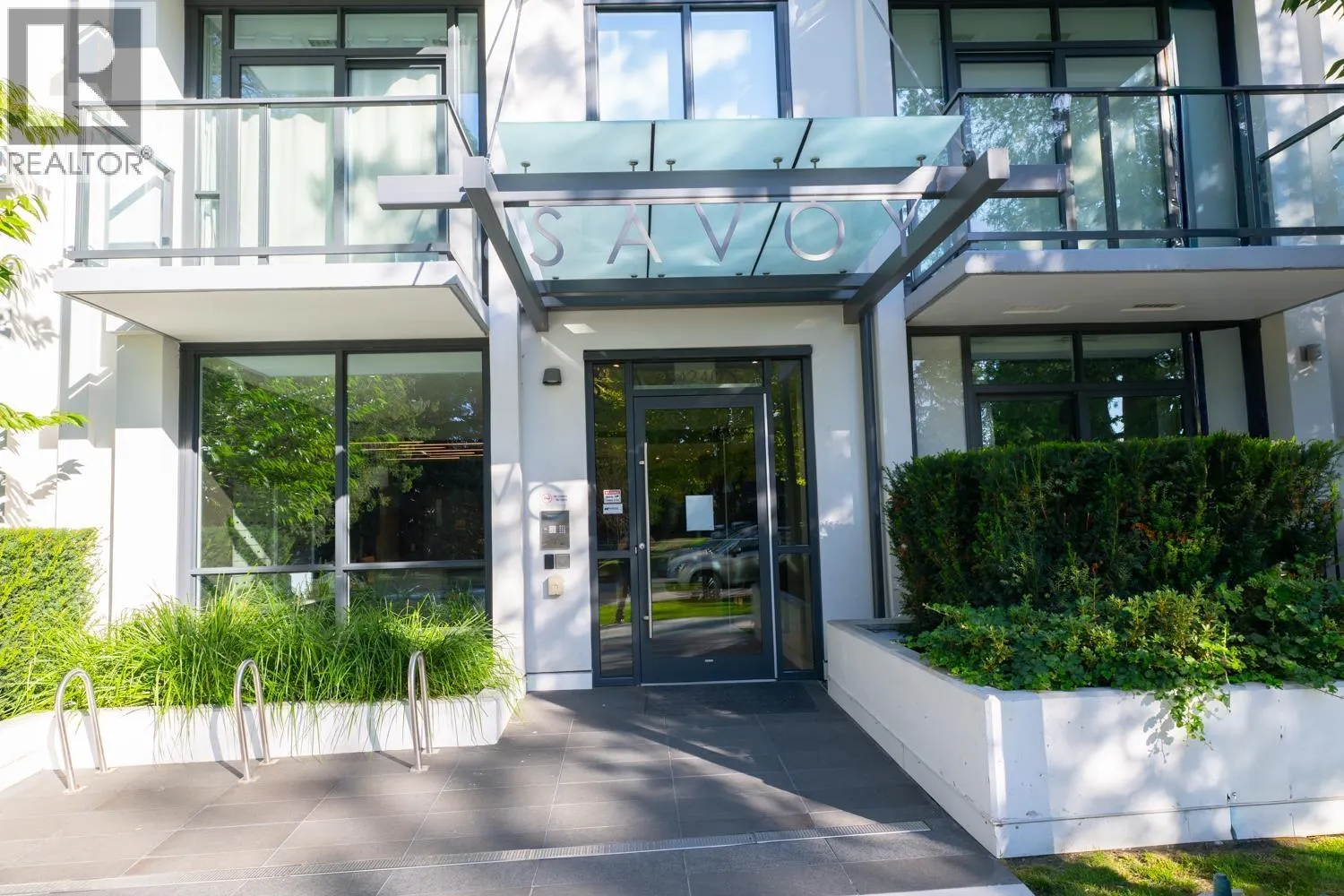 212 4240 CAMBIE STREET