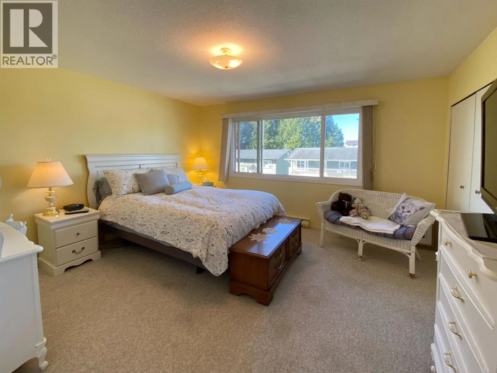 152 RAVEN CRESCENT