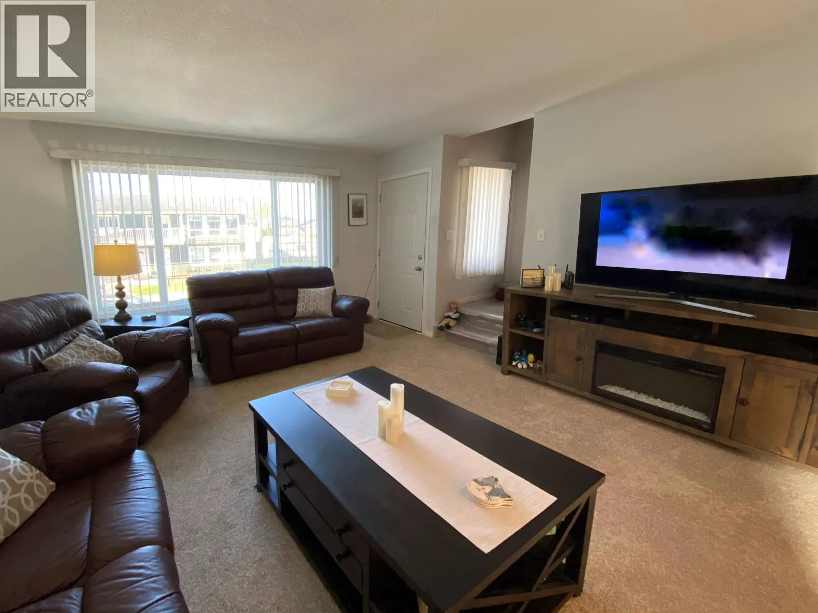 152 RAVEN CRESCENT