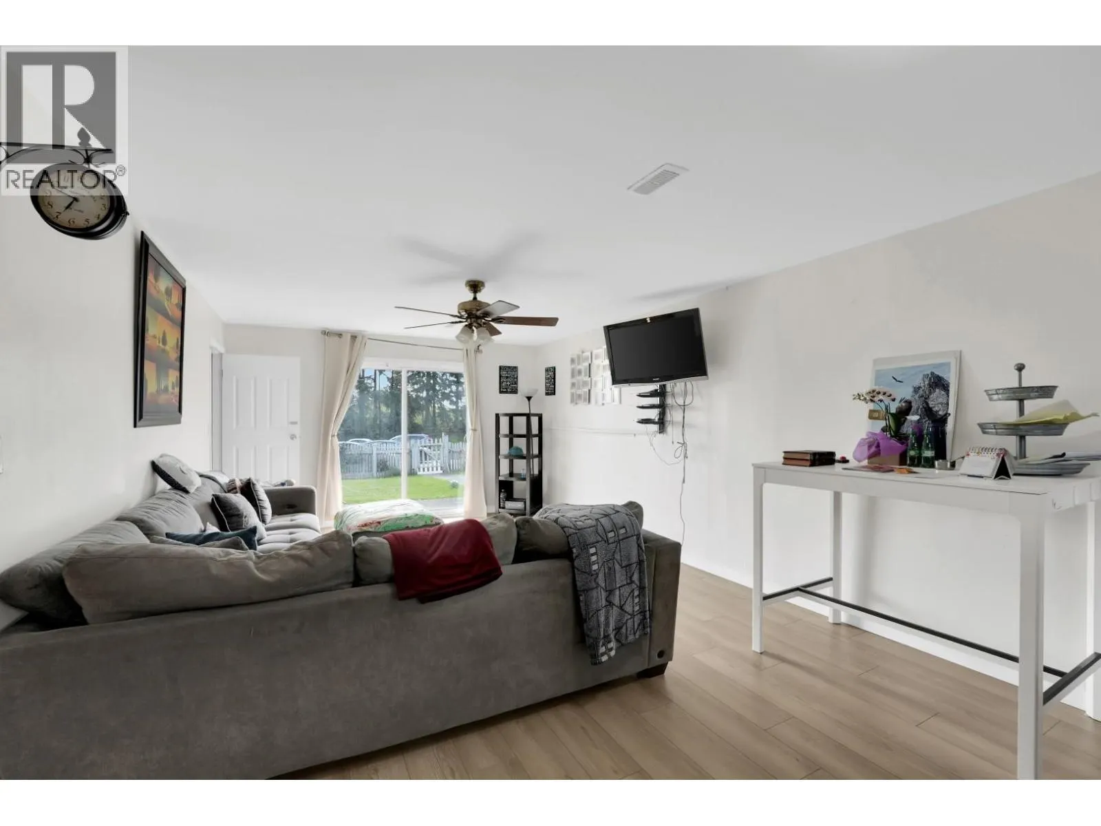 1457 SE MARINE DRIVE