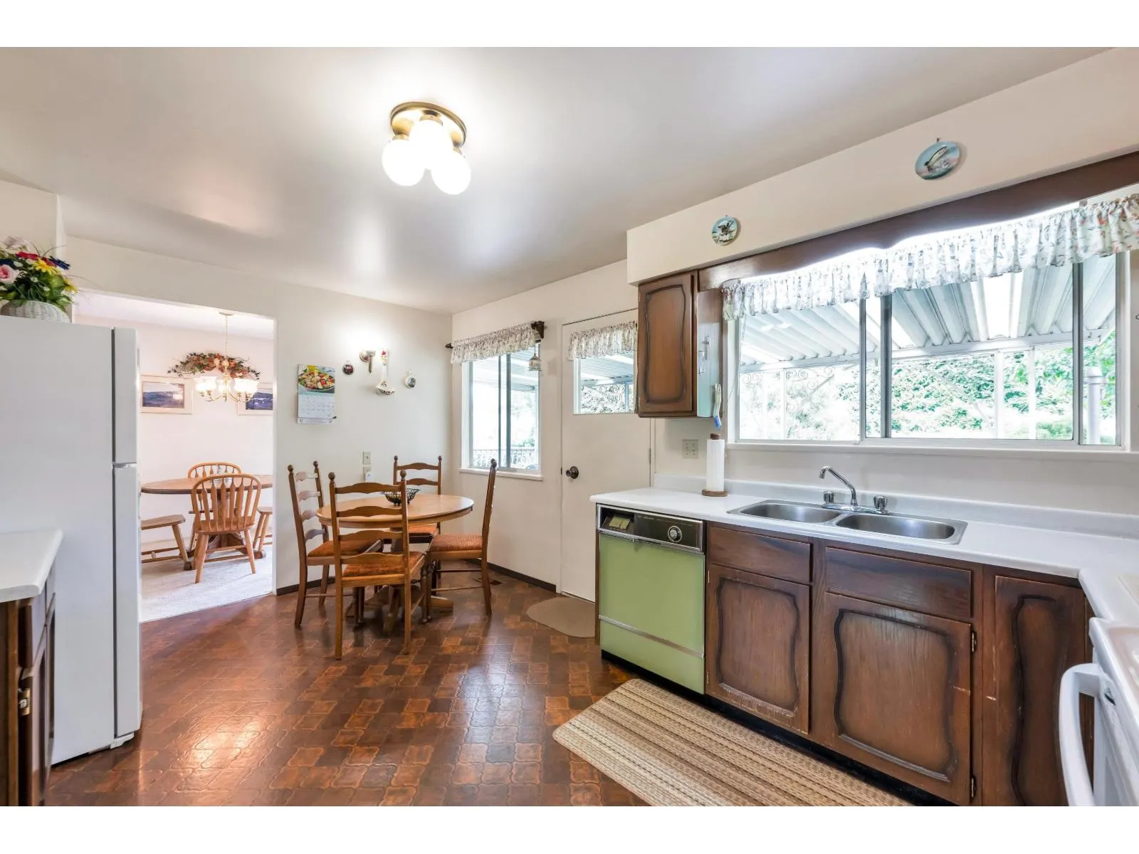 17011 94A AVENUE