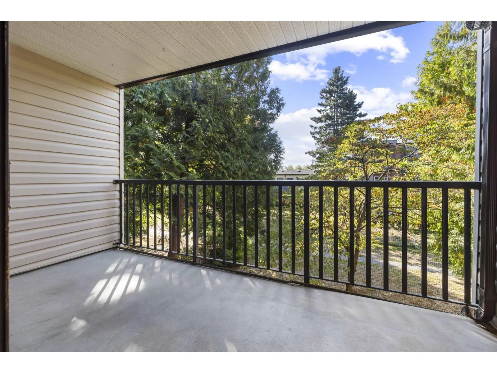 209 15268 100 AVENUE