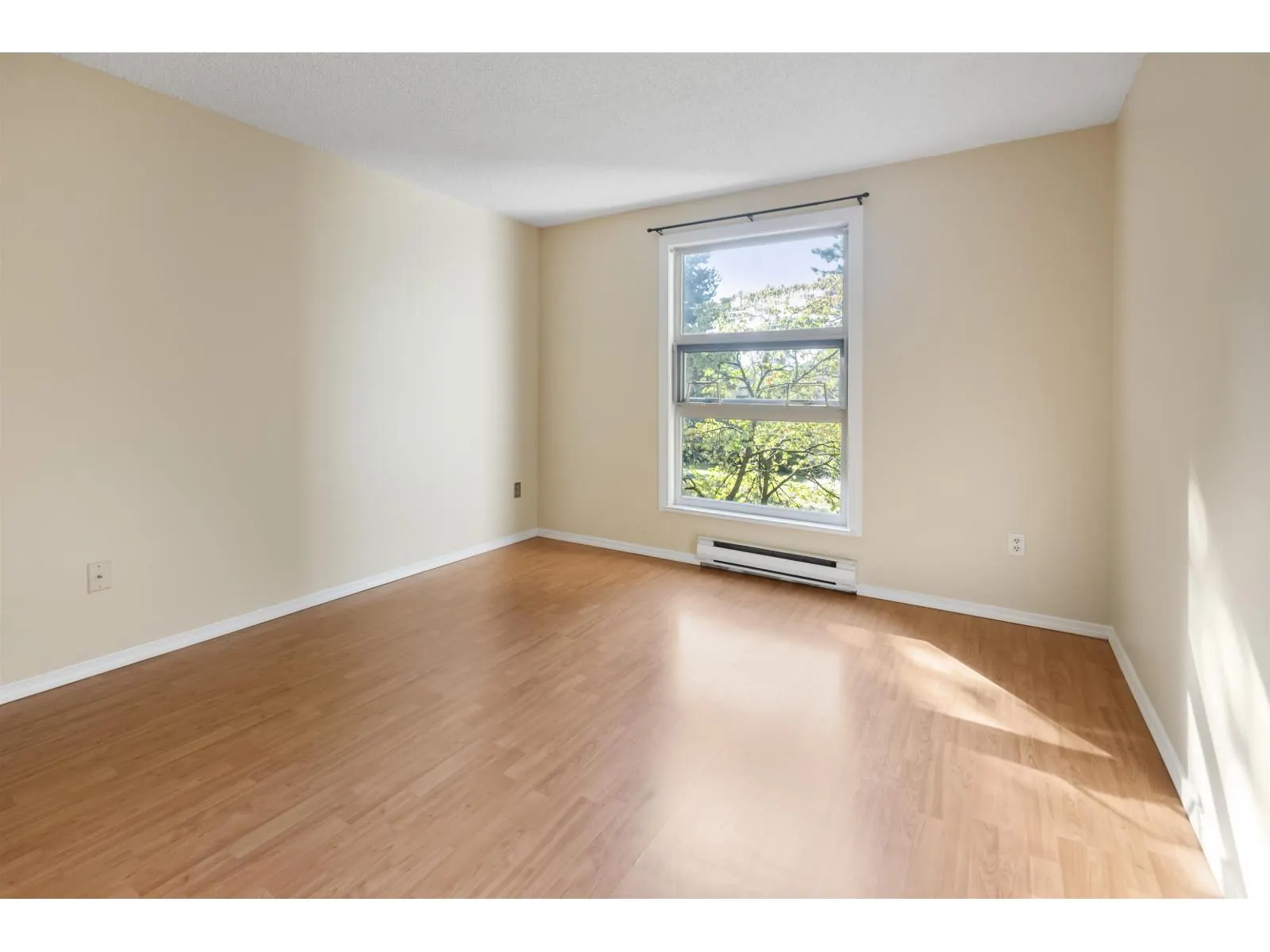 209 15268 100 AVENUE