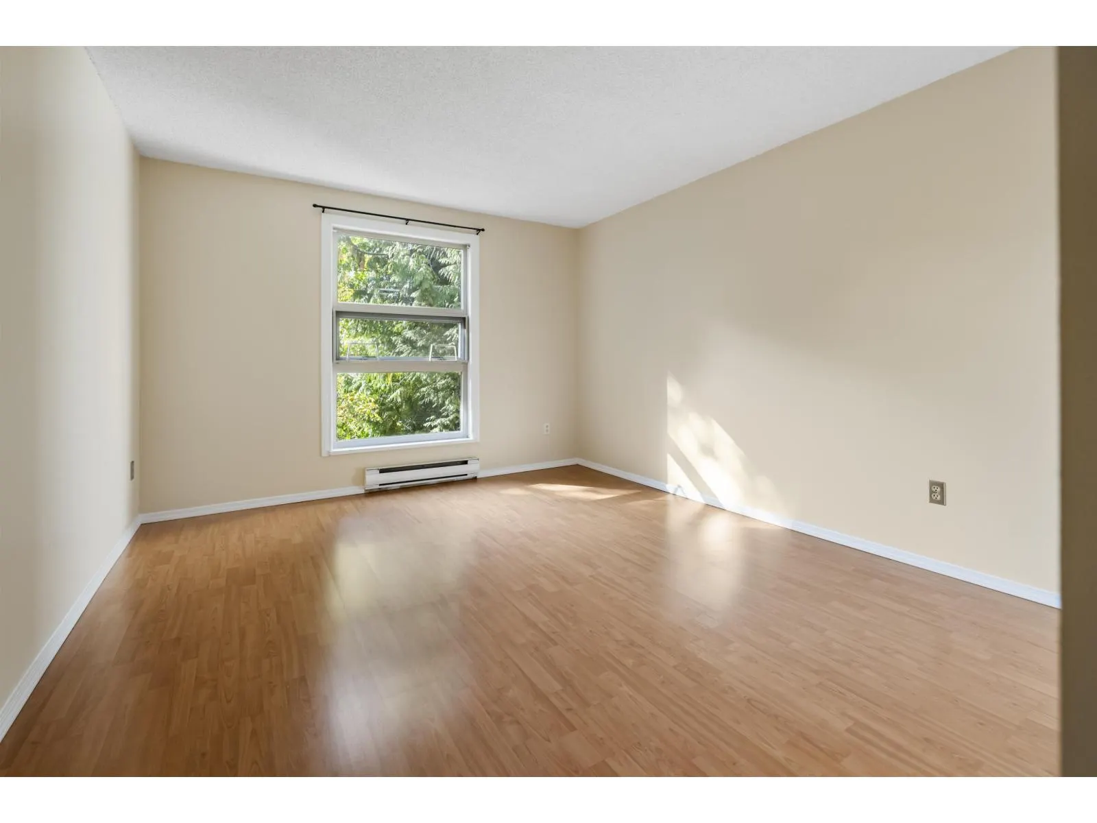 209 15268 100 AVENUE