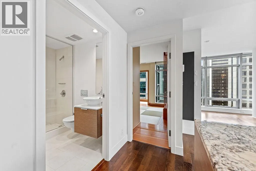 2505 1111 ALBERNI STREET