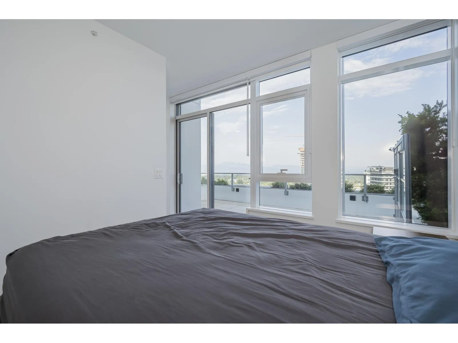 3801 10448 UNIVERSITY DRIVE