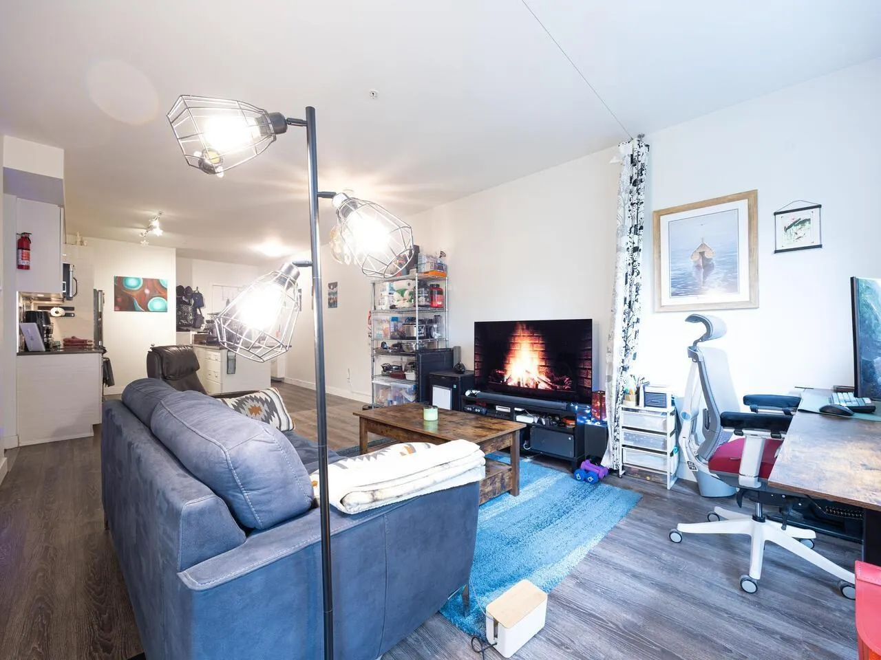 205 13919 FRASER HIGHWAY