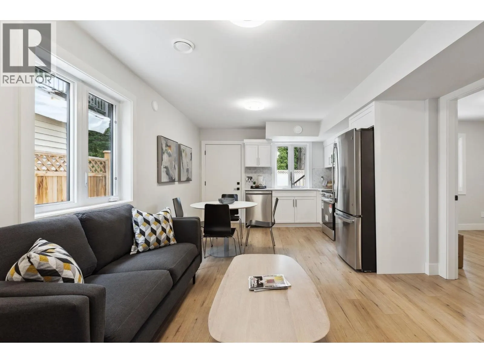 1330 W 15TH STREET