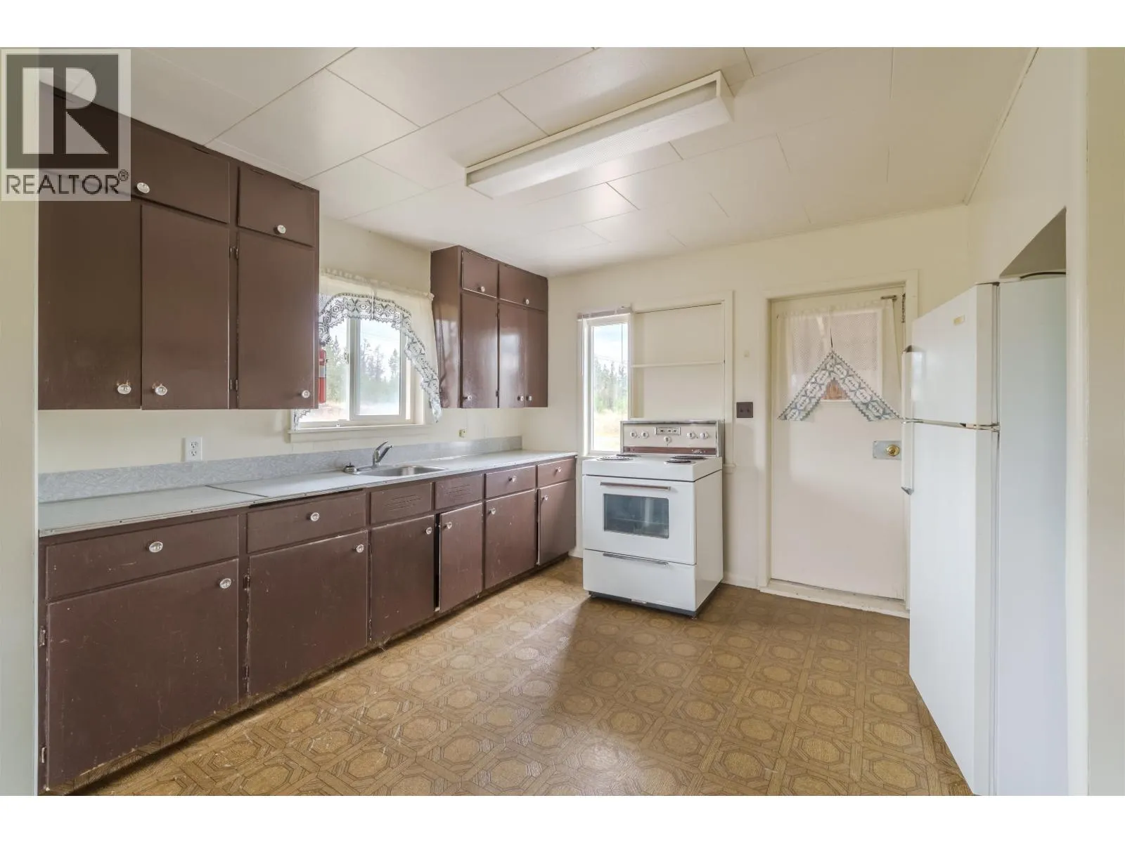 1208 CARIBOO97 HIGHWAY