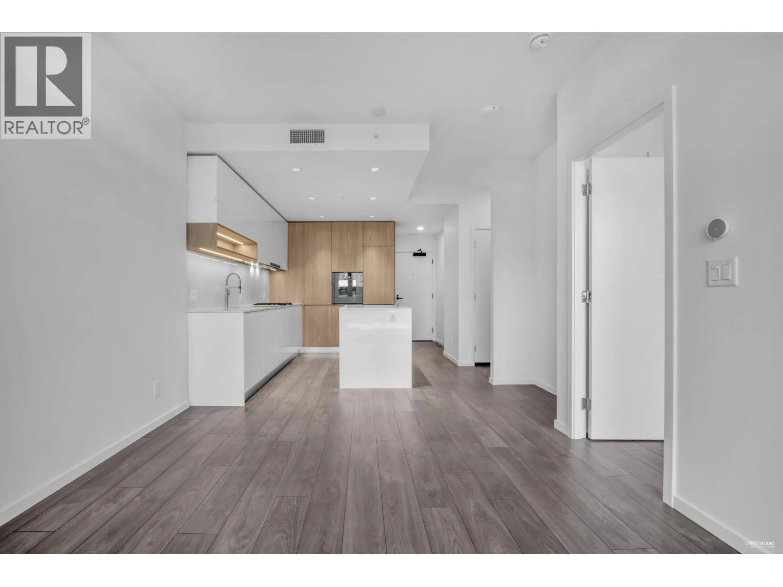 1108 6500 MINORU BOULEVARD